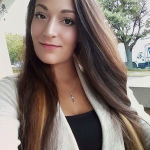 Meet your Posher, Anna